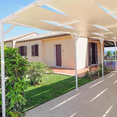 Lovely Home In Marina Di Modica With Kitchenette Eksteriør billede